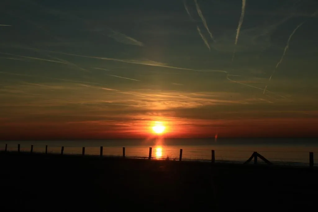 Hotel Arosa Zandvoort 2*,